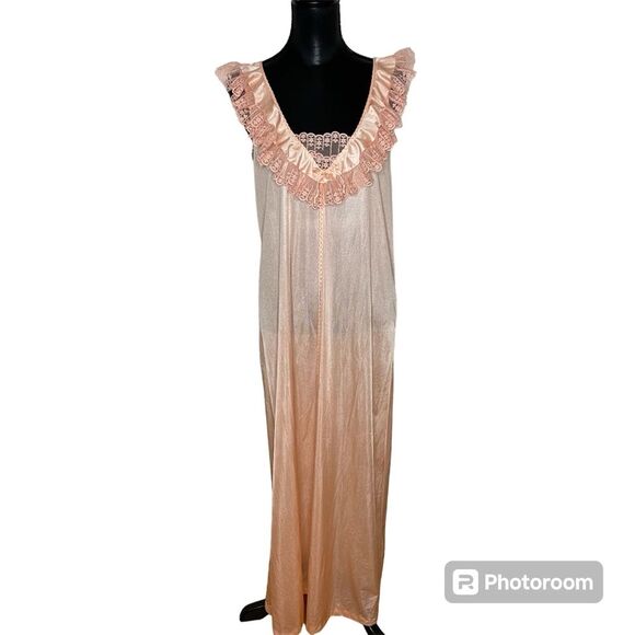 Dutchess Nightgown Vintage Sleeveless V Neck Lace Made in USA Peach Size Medium - Picture 2 of 10